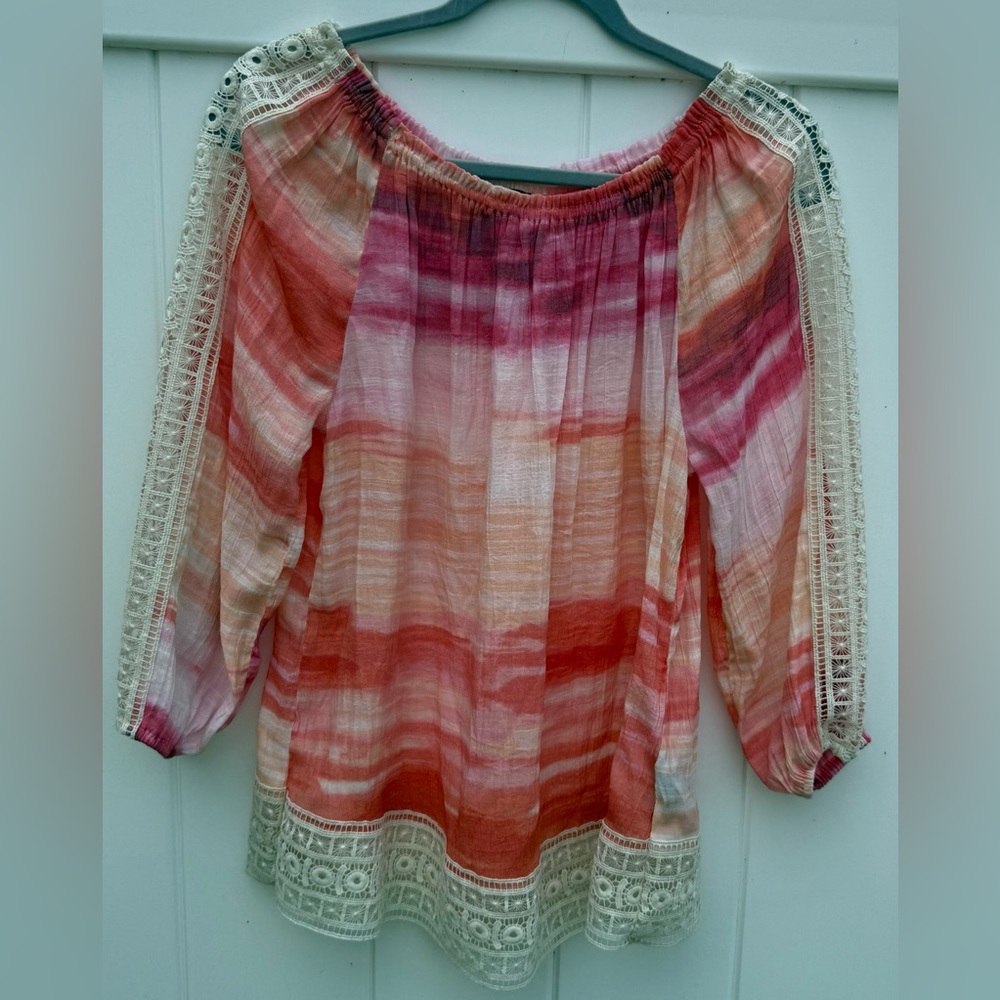 Zac & Rachel Off Shoulder 3/4 Length Sleeve Blouse W/ Crochet/Lace. Medium. NWT